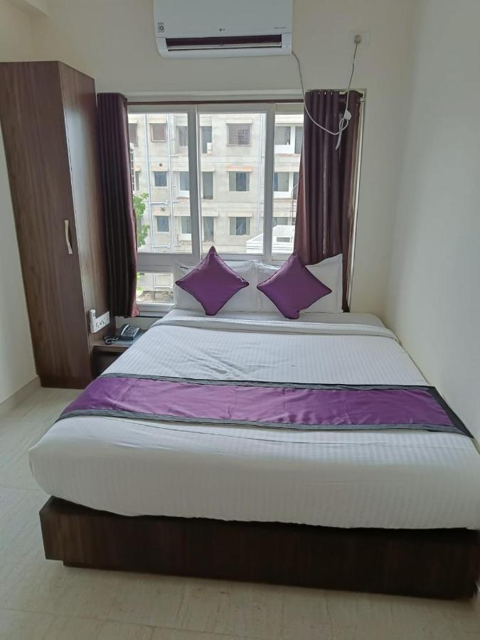 Sheldon Inn Calcutta  Esterno foto