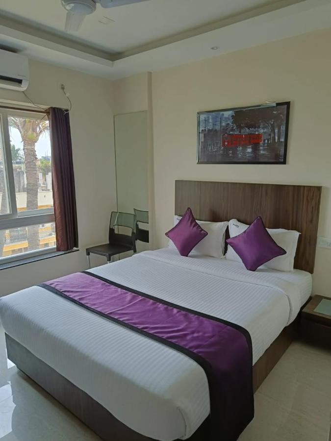 Sheldon Inn Calcutta  Esterno foto