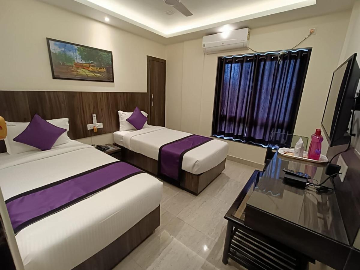 Sheldon Inn Calcutta  Esterno foto