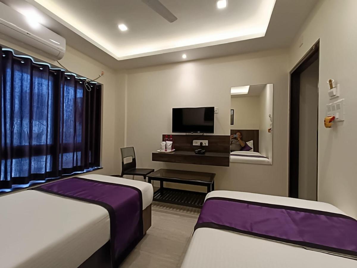 Sheldon Inn Calcutta  Esterno foto