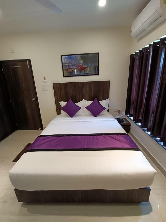 Sheldon Inn Calcutta  Esterno foto