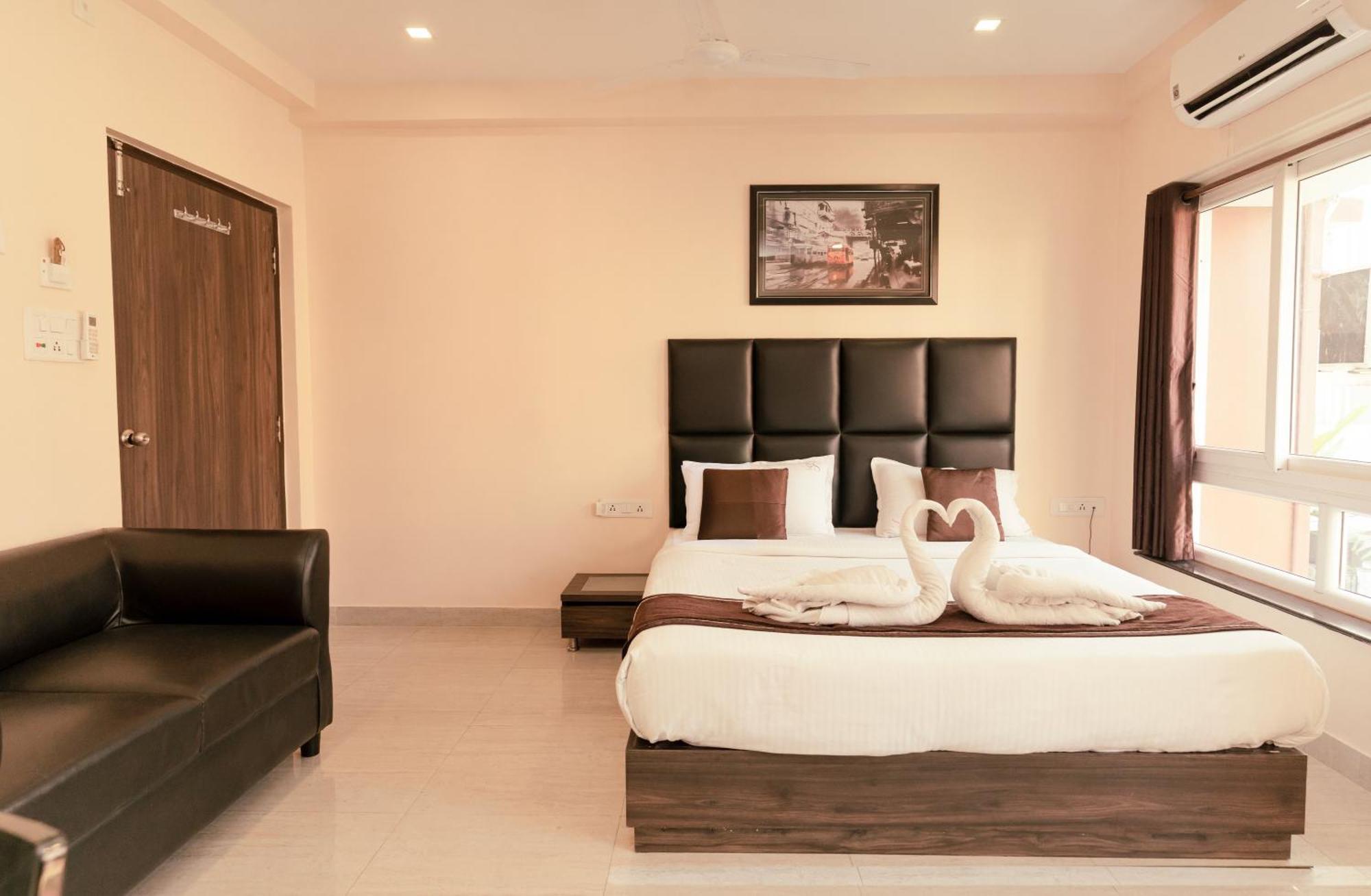 Sheldon Inn Calcutta  Esterno foto