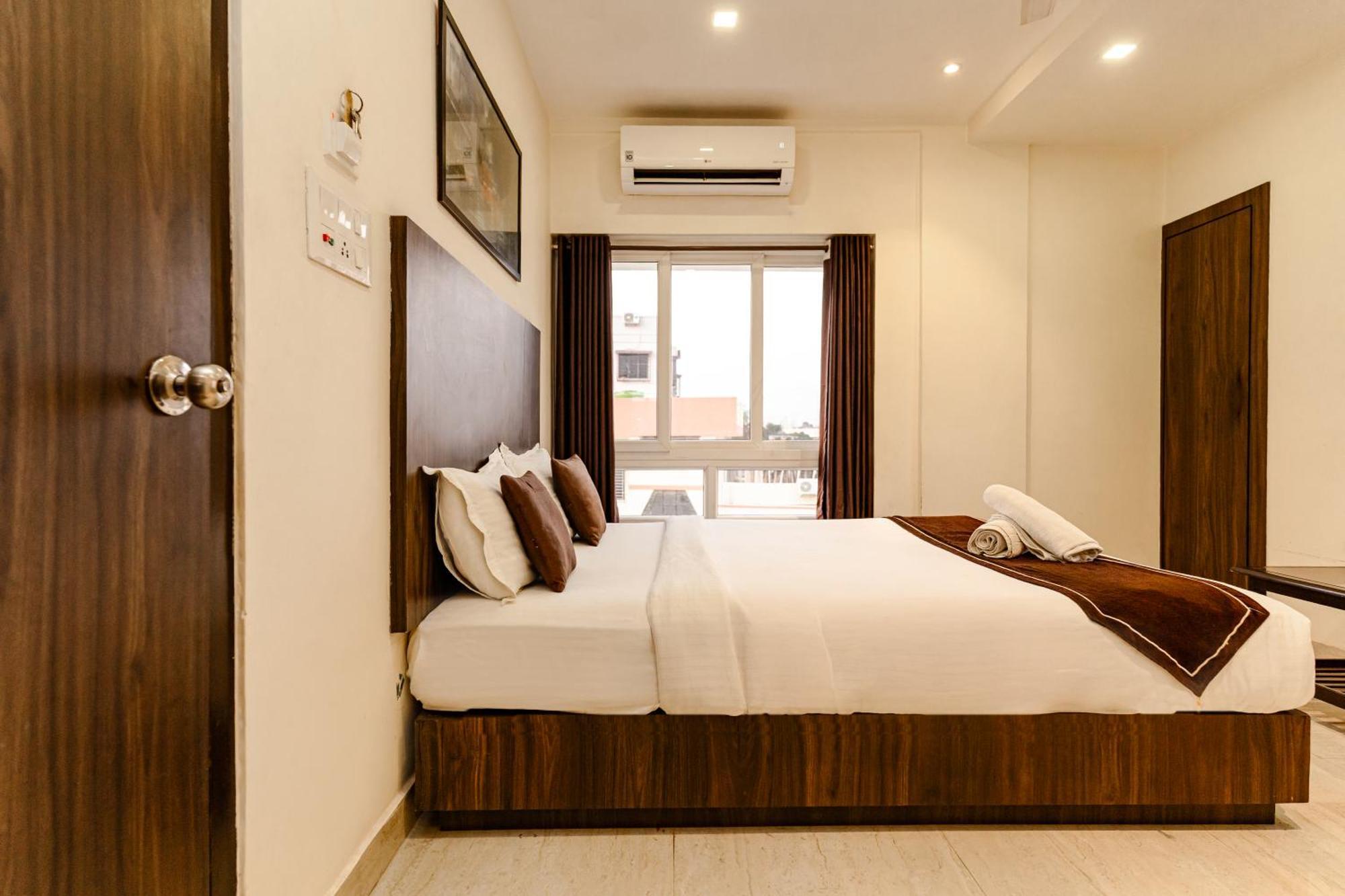 Sheldon Inn Calcutta  Esterno foto